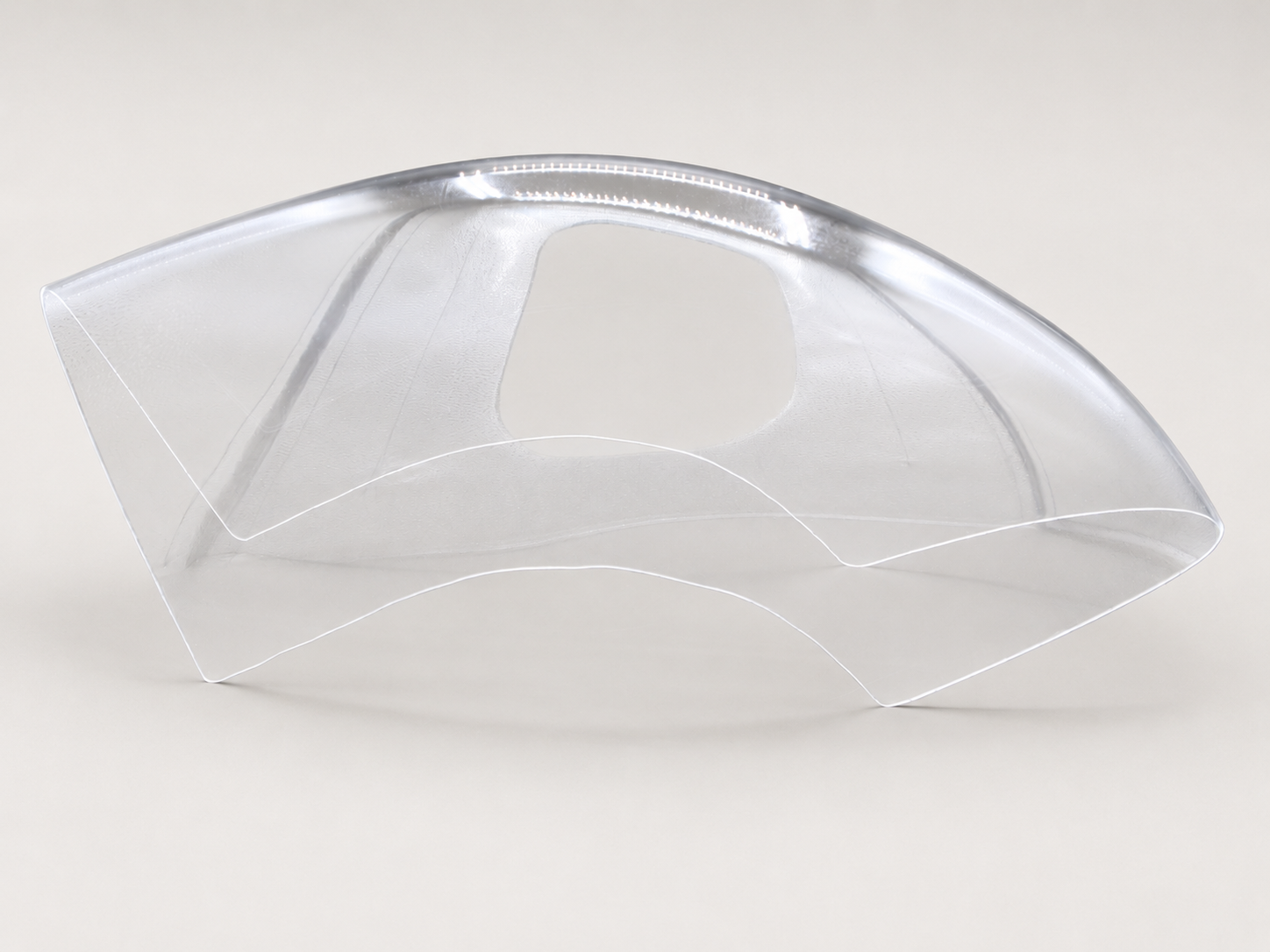 Lente de Proteção das Luzes de Navegação e Farol da Ponta da Asa em PLEXIGLAS® – Beechcraft |