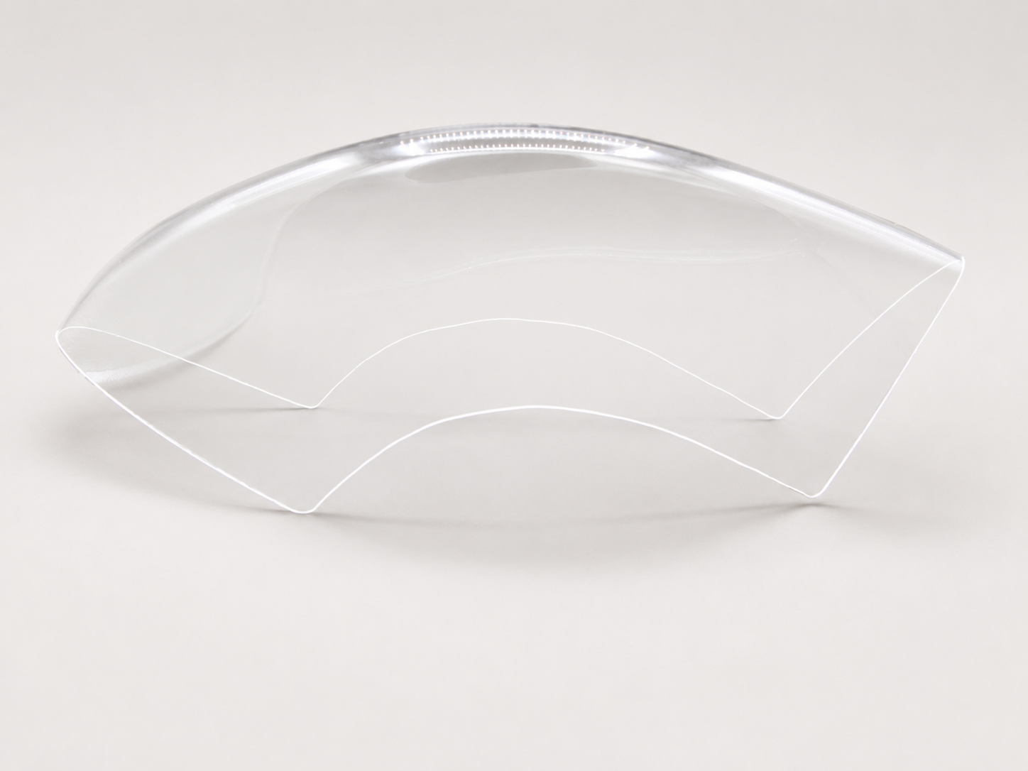 Lente de Proteção das Luzes de Navegação e Farol da Ponta da Asa em PLEXIGLAS® – Beechcraft |