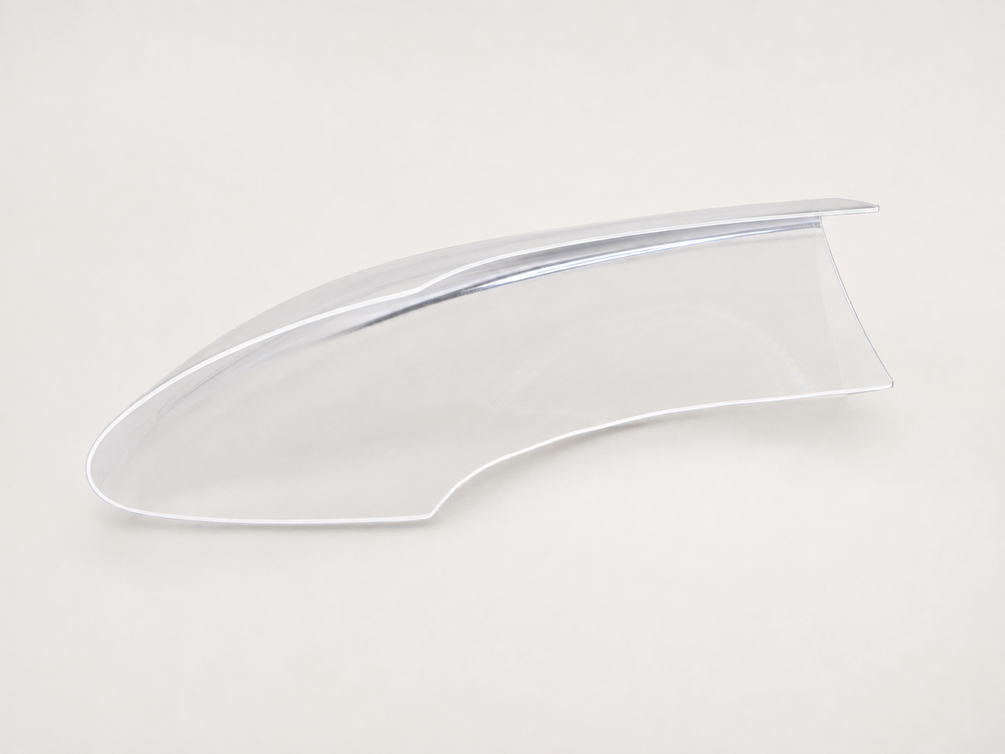 Lente de Proteção das Luzes de Navegação e Farol da Ponta da Asa em PLEXIGLAS® – Beechcraft |